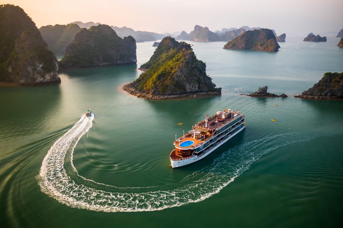 Lan Ha bay with Heritage cruise